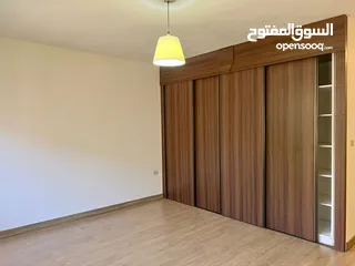  17 شقه طابق اول من فيلا فارغه للإيجار في دابوق - ref : 14625