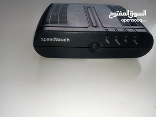  12 فاكس قديم و تلفونات وراوترات  وانظمة اوديو قابل للبدل باي شيء من اي مجموعه