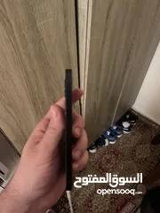  3 آيفون 12 جديد مش مستعمل مع شحن وكرتون مساحة 64 جيجا  بطارية 100٪؜ وارد كندي