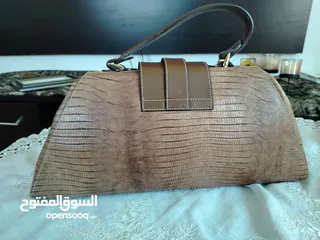  4 شنطة يد أصلية و جديدة