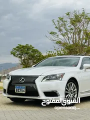  23 لكزس LS 460  2017 قمة النظافة صبغ الوكالة