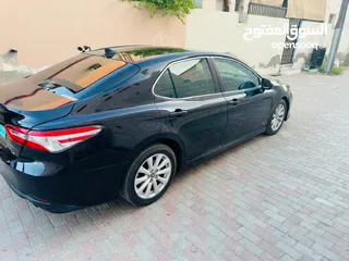  8 Toyota Camry 2019 LE