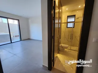  18 شقة طابقية فاخرة للبيع في عبدون  ref : 14383