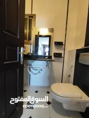  12 فرصة مميزة – شقة فخمة للإيجار في عين مصباح قرب الإذاعة والتلفزيون