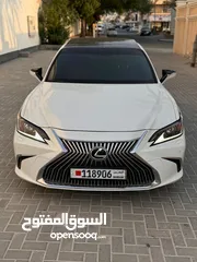  7 Lexus Es350 F sport 2021