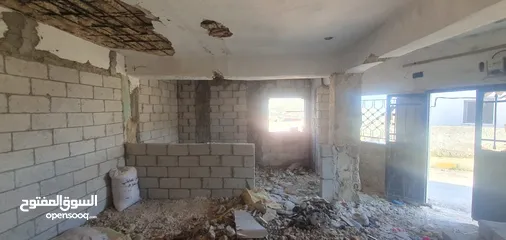  14 بيت للبيع بسعرمغري وقابل للتفاوض