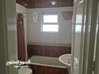  21 شقة للبيع في الشميساني ط2 مساحه 231م