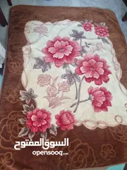  2 اغطية سرير