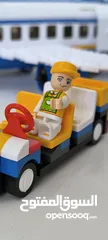  6 LEGO toy " Plane with workers and cars"