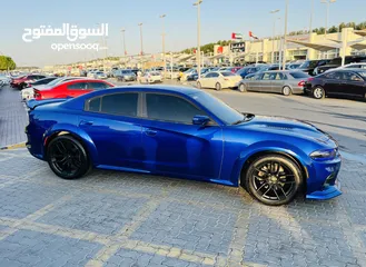  4 DODGE CHARGER SXT 2020