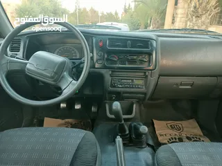  4 ميتسوبيشي L200 موديل 2004