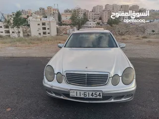  3 مرسيدس 2004 مع فتحة للبدل او البيع كاش أو أقساط