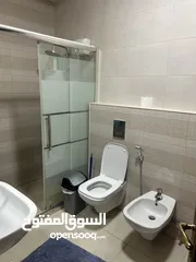  14 شقة فاخرة للبيع 180 متر مع حديقة 200 متر و شلال و مطبخ فخم راكب و سخان شمسي  غير مفروشة - من المالك