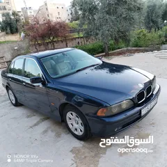  2 سياره BMW 2003