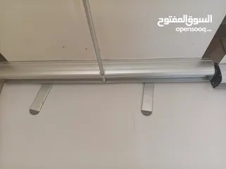  5 رول اب ستاند بانر للبيع عدد 3 قاعدة مع كامل اغراضة