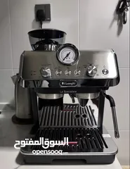  1 Delonghi coffee machine