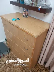  3 خزانه او دولاب 4 دروج للبيع ماليزي