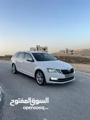  1 سكودا أوكتافيا تسيير 2023 - انتاج 2019 .