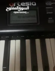  2 بيانو حجم كبير