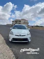  1 تويوتا بريوس 2014