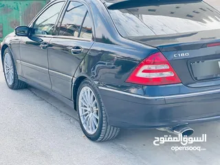  1 سيارة للبيع