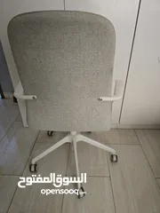  2 كرسي مكتب من ايكيا التواصل واتس اب فقط