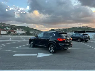  10 MG-HES / Plug In Hybrid Full 2022