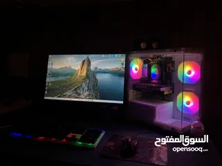  4 كمبيوتر العاب كامل مع شاشه  استخدام شهرين بي سي قيمنق مواصفات  كيبورد / ماوس / سماعه