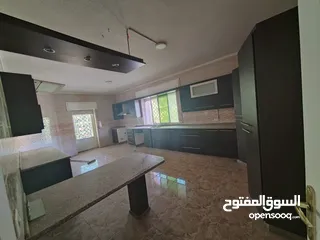  4 فيلا مستقلة مميزة للبيع بالسابع منطقة الكوزمو -الرقم المرجعي 12052