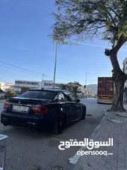  23 BMW e90 2006