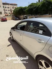 2 كيا ريو موديل 2012 هانج باك مالك واحد من الوكالة ماشية 40 ألف كم فقط فحص7 جيد و صيانة عند الوكالة