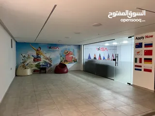 20 مكتب خلو للايجار بمساحة 350 متر طابقين شارع مكة