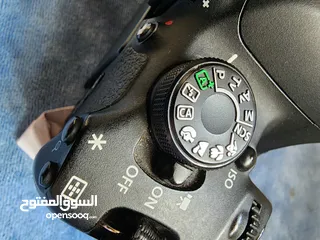  10 كانون 700D بودي بدون عدسة