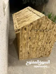  3 كوخ كلب للبيع بسعر مغري