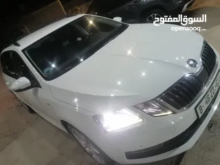  3 اسكودا اوكتافيا