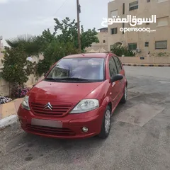  1 سيتروين C3 موديل 2005، نظيفة جداً من الداخل والخارج – البودي، الميكانيك، والكوشوك بحالة ممتازة.