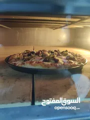  8 Pizza oven