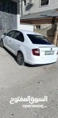  4 سكودا رابيد للبيع او للبدل على سيارة اوتوماتيك موديل حديث