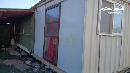  7 كرفان نضيف للبيع