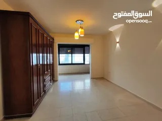  15 شقة غير مفروشة للإيجار – الطيرة  شارع روما