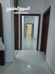  10 شقه في الجاردنز للايجار