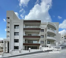  2 شقه أبراج عبدون الطابقية الفاخره بمساحة 225م/أرضي مع ترس 120 متر وكراج