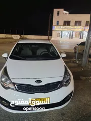  1 kia Rio 2015