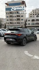  15 سيات ليون ترخيص 2022 محرك 1500 بنزين جير أوتوماتيك 150 حصان