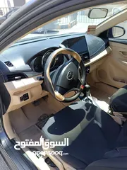  11 تويوتا يارس 2016