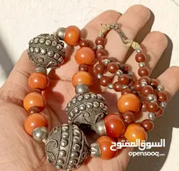  1 فضه واحجار كريمه .
