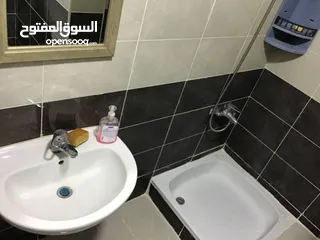  9 المكان بلحصن