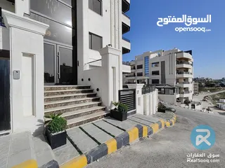  6 شقق جديده اربعه غرف في جميع مناطق عمان الغربيه ايجار سنوي هيئات  دوبلماسيه سفارات ،مؤثث مع اثاث فخم