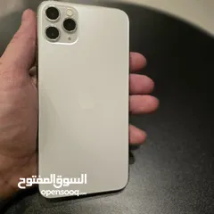  1 ايفون 11 برو ماكس حالة ممتازة