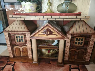  4 بوفيه سفره خشب زان ثقيل الحاله جيده السعر65دينار+طاولة تلفزيون بحاله ممتازه السعر 60 دينار بدل 220